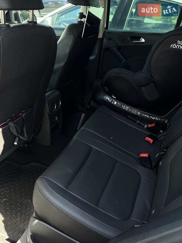 Volkswagen Tiguan 2015