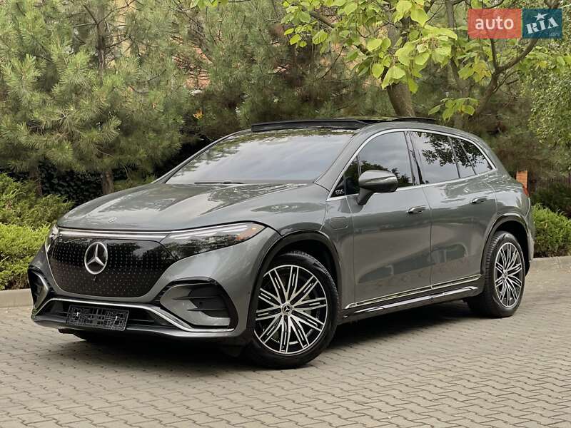 Mercedes-Benz EQS SUV 2023