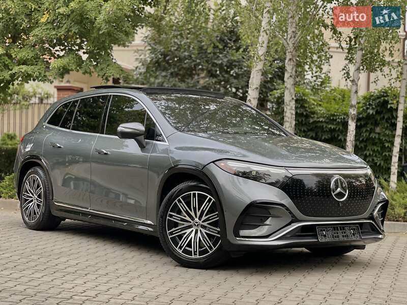 Mercedes-Benz EQS SUV 2023