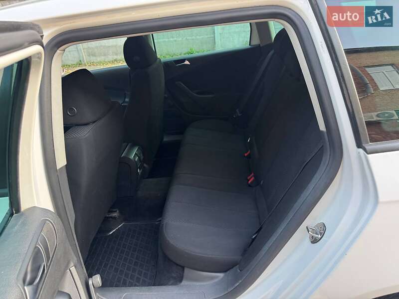 Volkswagen Passat 2009