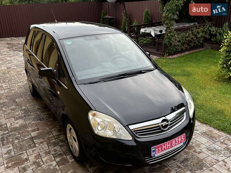 Opel Zafira 2008