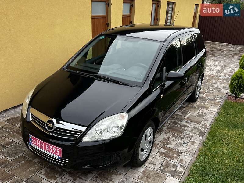 Opel Zafira 2008