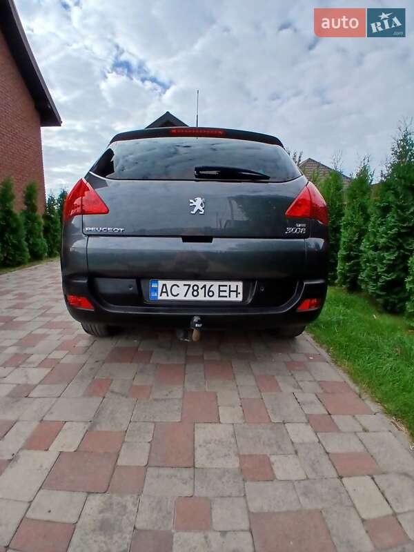 Peugeot 3008 2012