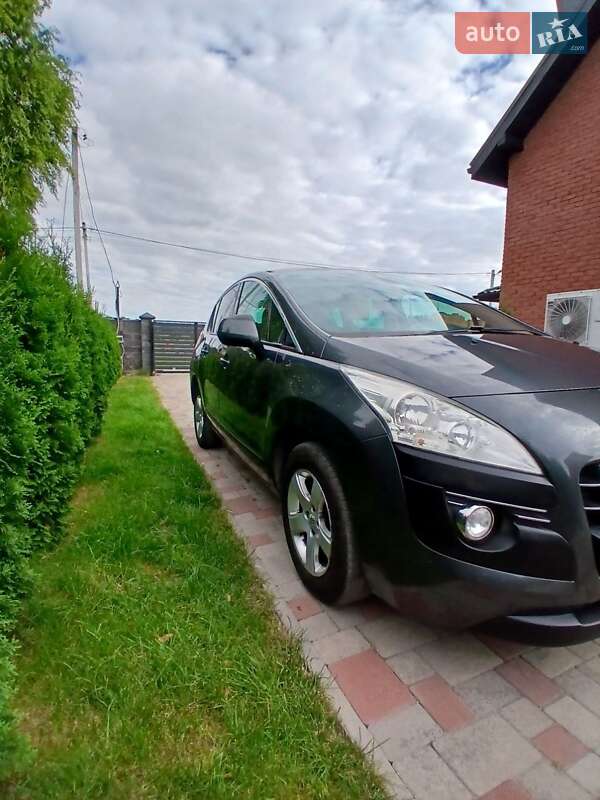 Peugeot 3008 2012