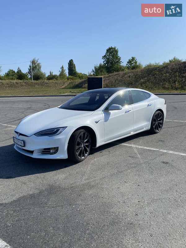 Tesla-3