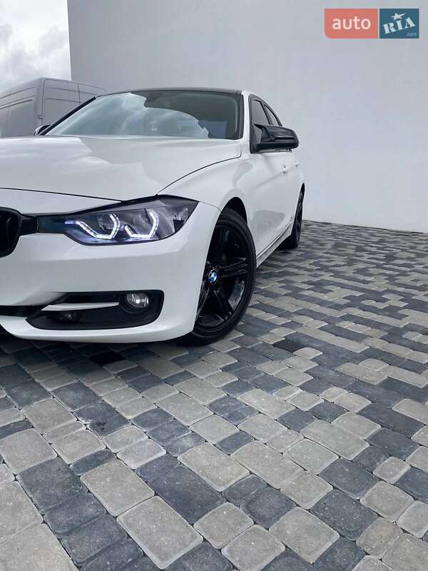 BMW 3 Series 2013
