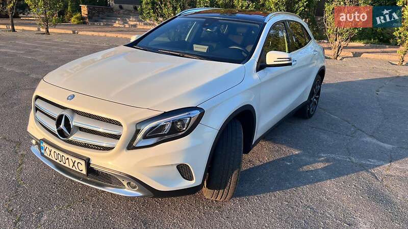 Mercedes-Benz GLA-Class 2016