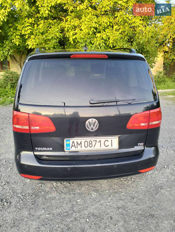 Volkswagen Touran 2014