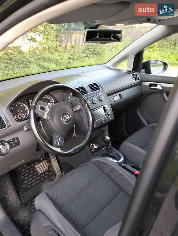 Volkswagen Touran 2014