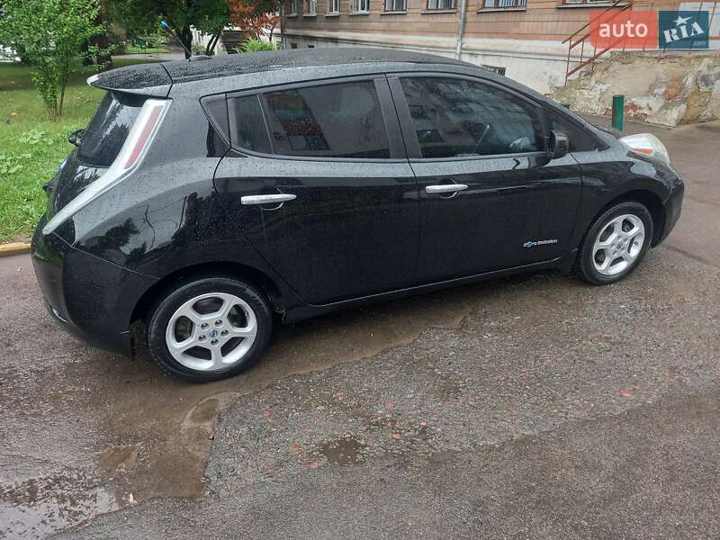 Nissan Leaf 2013