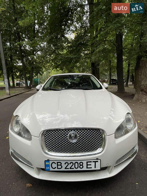 Jaguar XF 2009