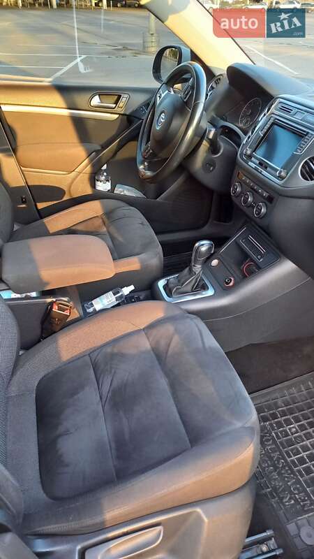 Volkswagen Tiguan 2015