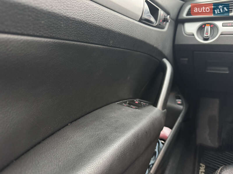 Volkswagen Passat 2011