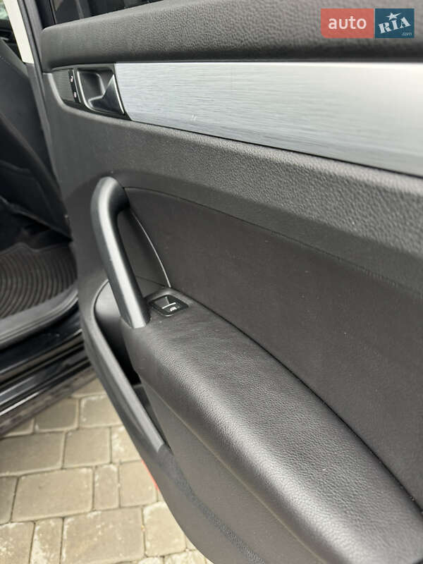 Volkswagen Passat 2011