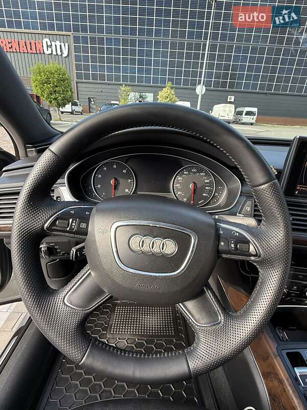 Audi-35