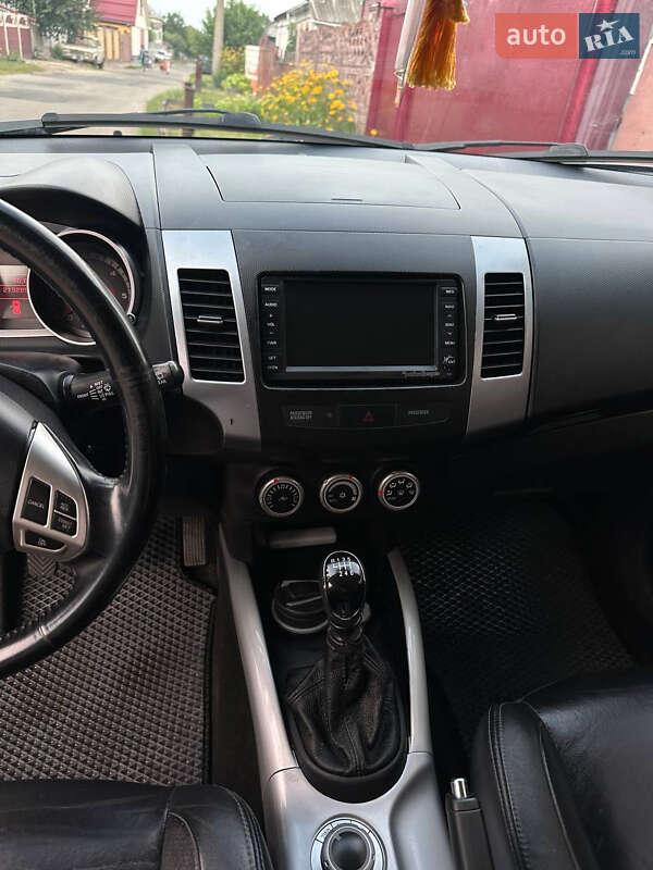 Mitsubishi Outlander 2007