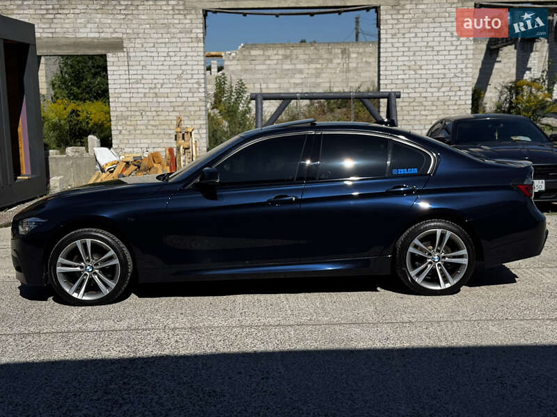 BMW 3 Series 2016