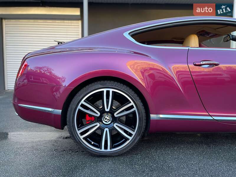 Bentley Continental GT 2012