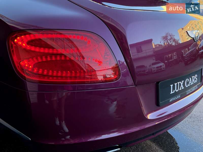 Bentley Continental GT 2012