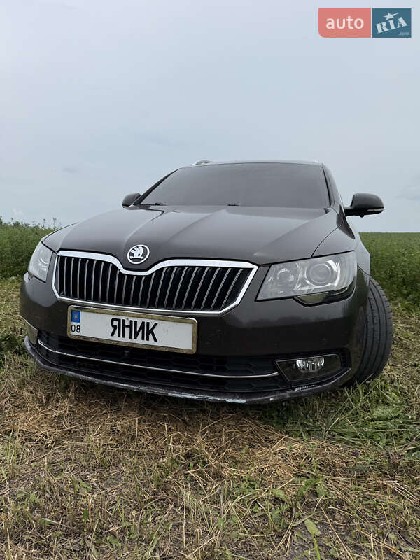 Skoda-9