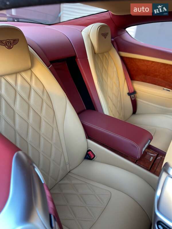 Bentley Continental GT 2012
