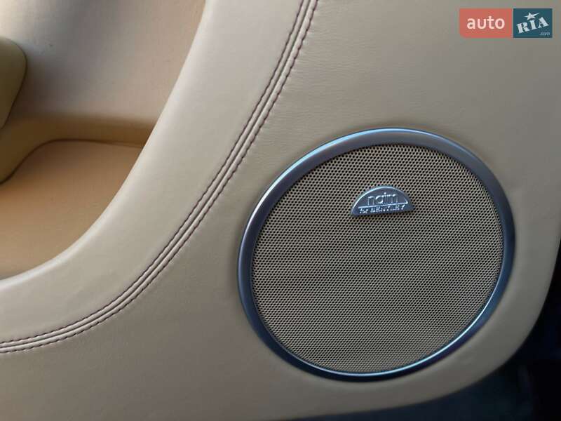 Bentley Continental GT 2012