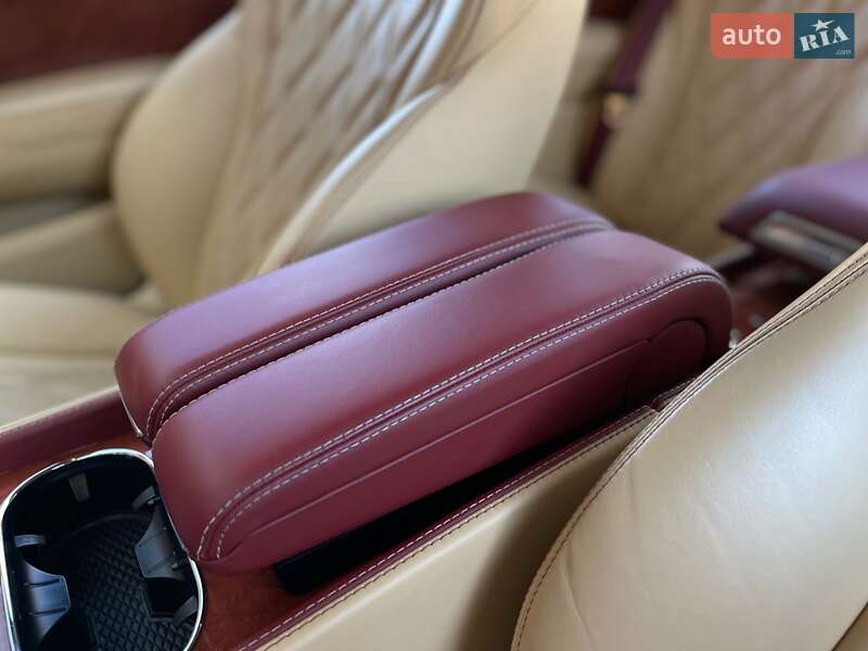 Bentley Continental GT 2012