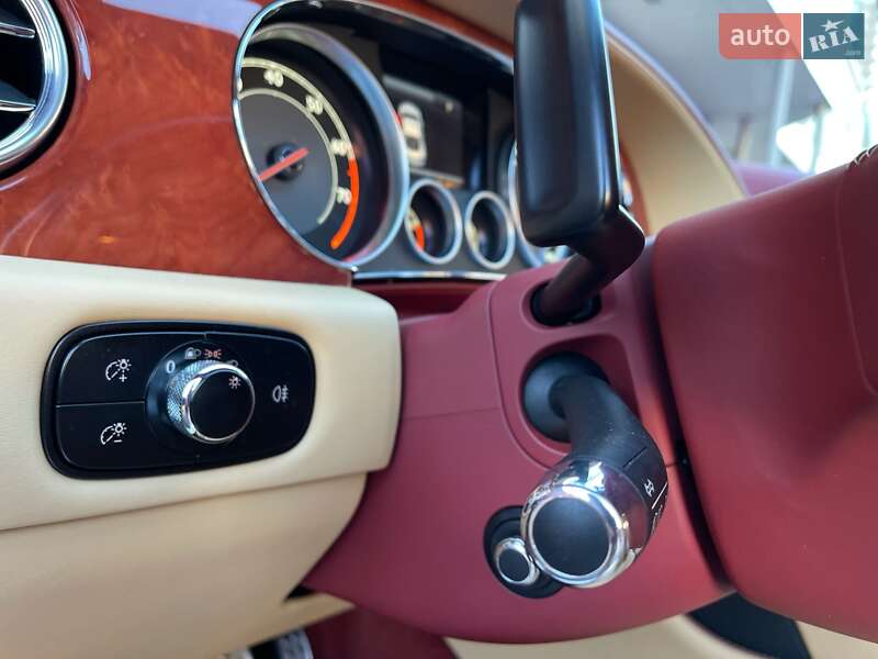 Bentley Continental GT 2012