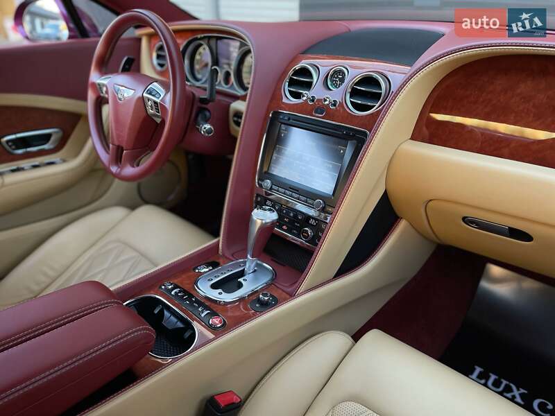Bentley Continental GT 2012