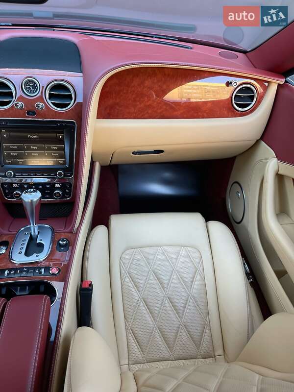 Bentley Continental GT 2012