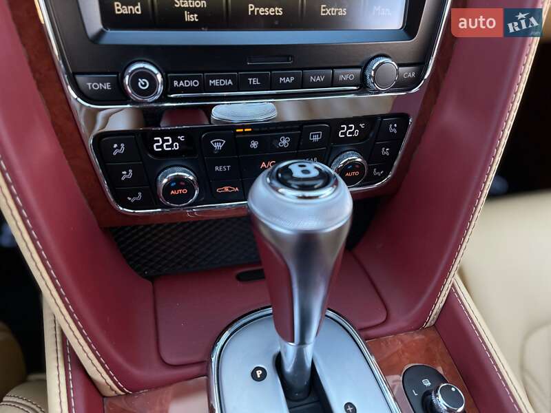 Bentley Continental GT 2012