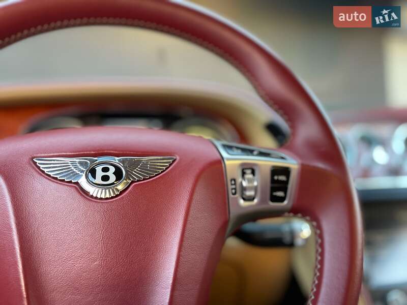 Bentley Continental GT 2012