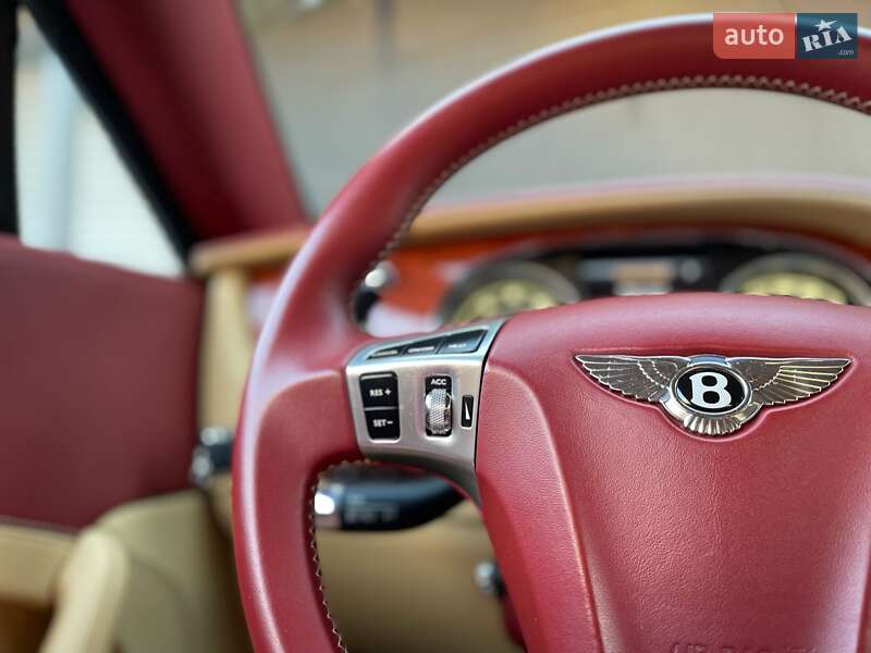Bentley Continental GT 2012