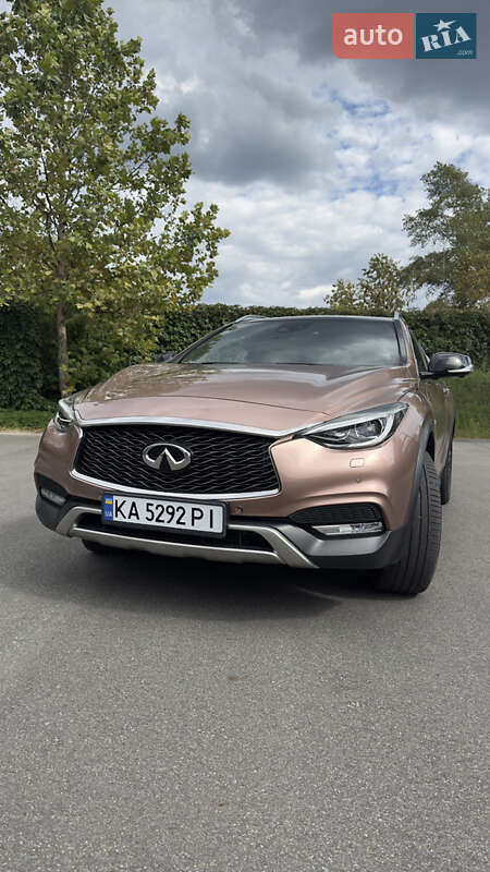 Infiniti-3