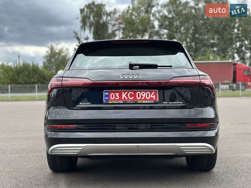 Audi-6