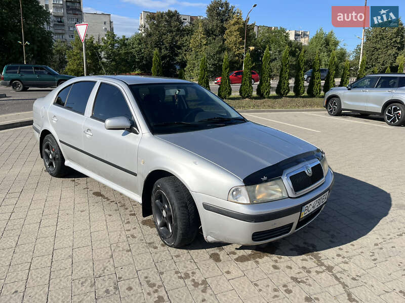 Skoda-16
