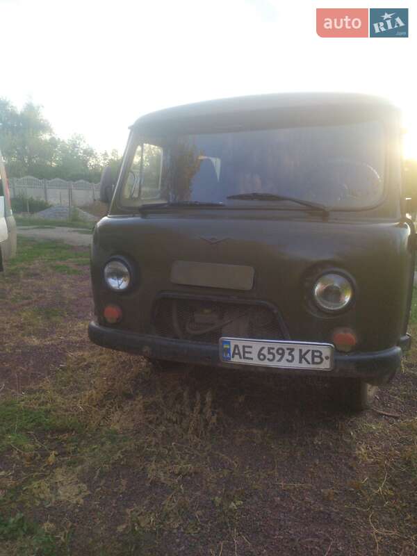 UAZ 3741 2012