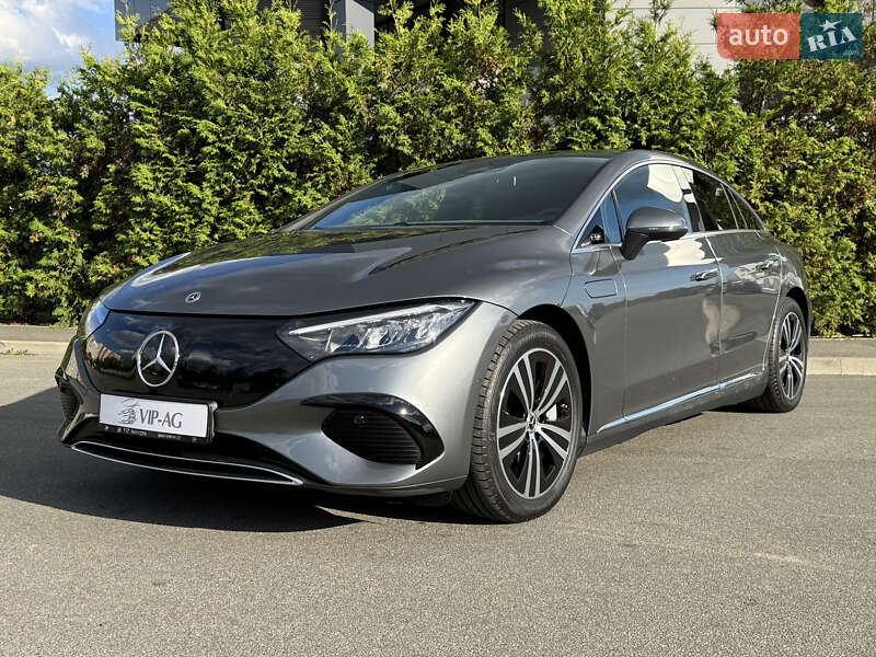 Mercedes-Benz EQE 2024