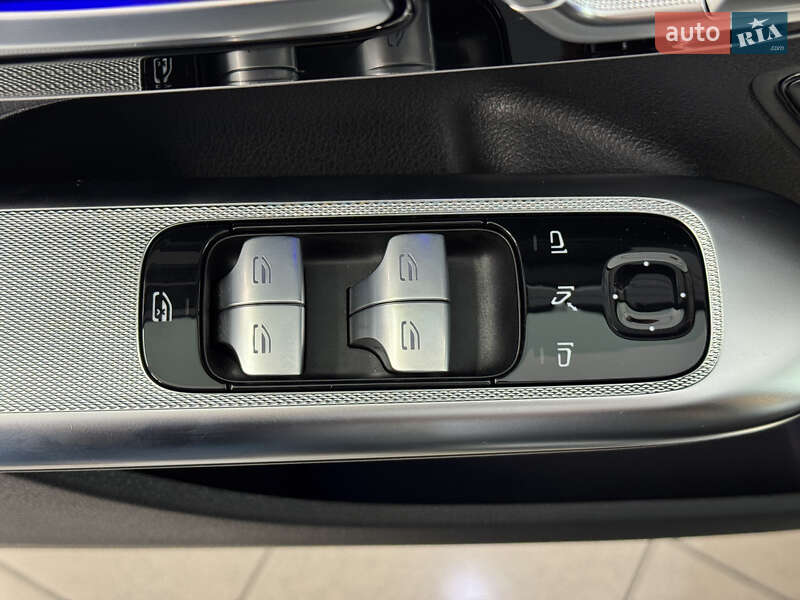 Mercedes-Benz EQE 2024