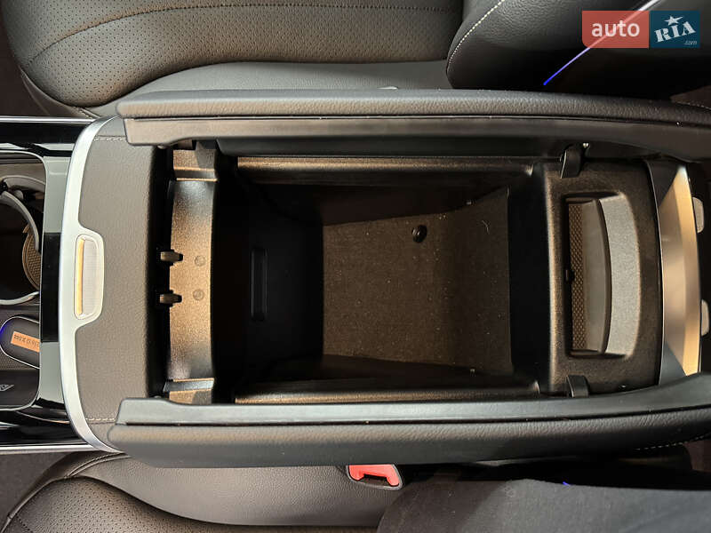 Mercedes-Benz EQE 2024