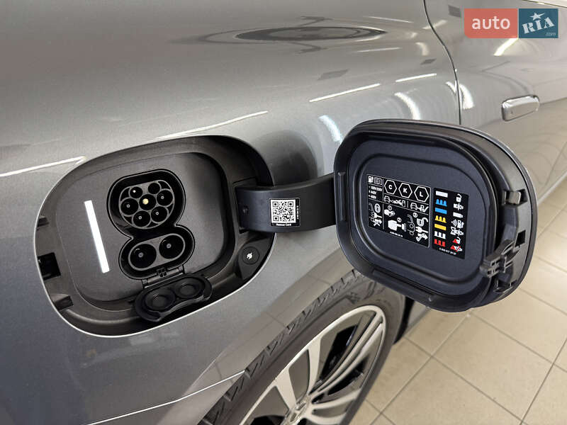 Mercedes-Benz EQE 2024