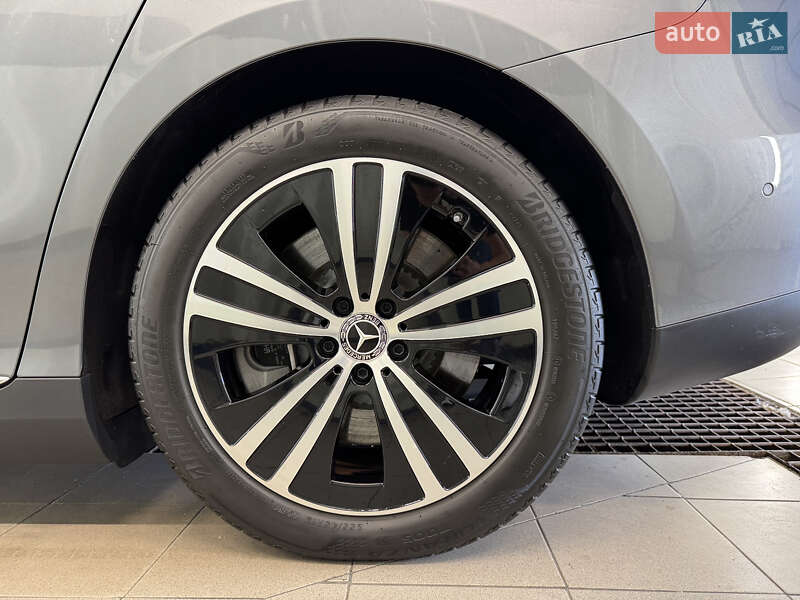 Mercedes-Benz EQE 2024