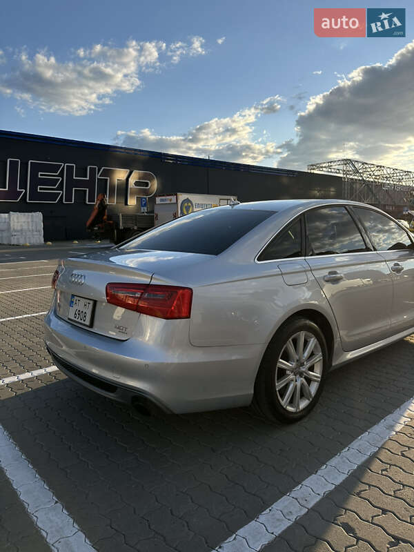 Audi-8