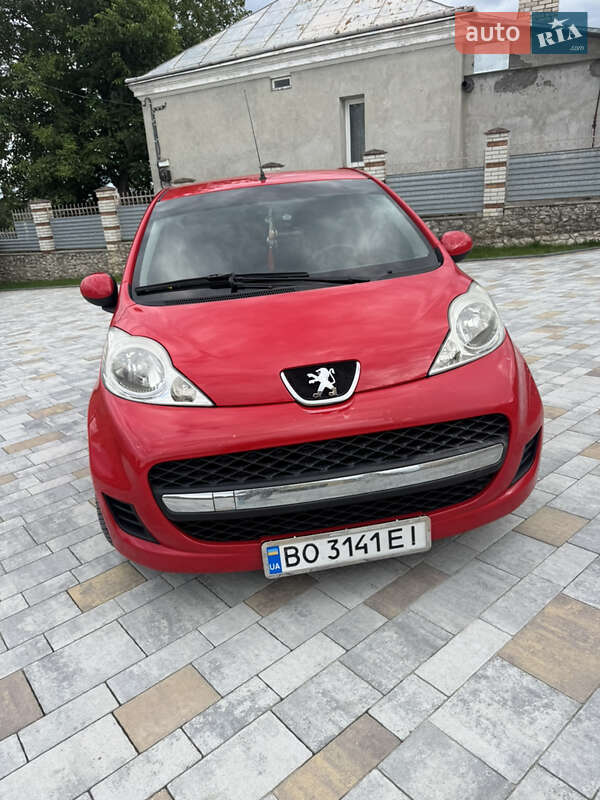 Peugeot-5