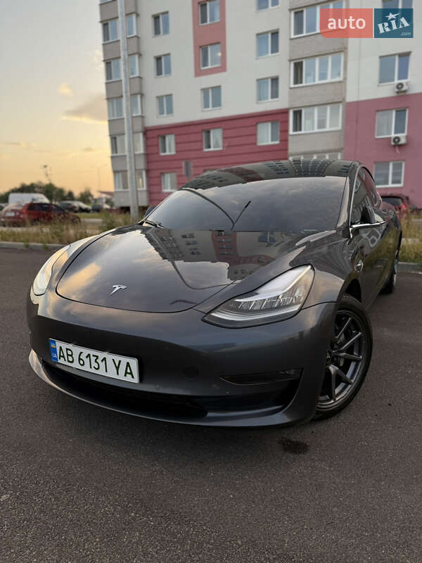 Tesla-3