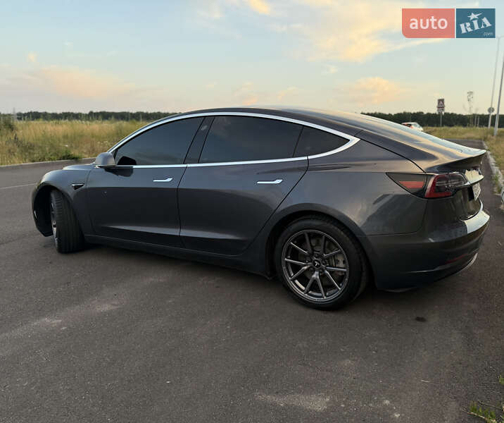 Tesla-9
