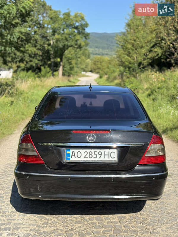 Mercedes-Benz E-Class 2007