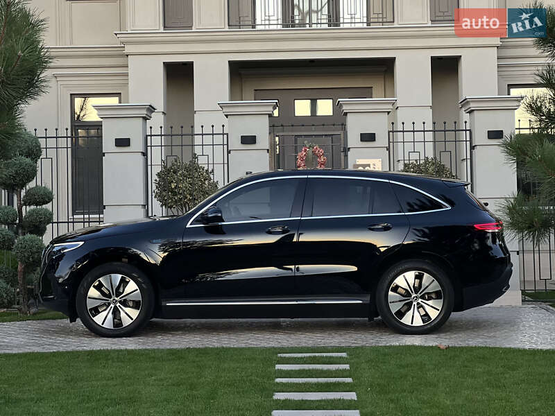 Mercedes-Benz EQC 2020