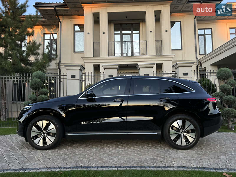 Mercedes-Benz EQC 2020