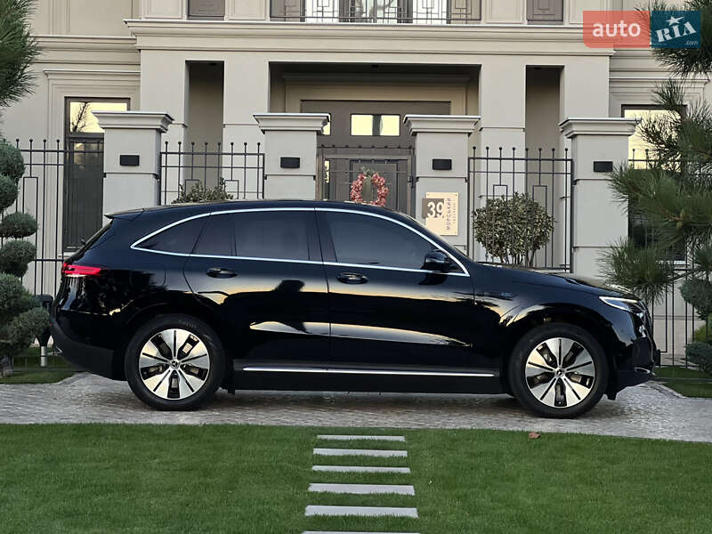 Mercedes-Benz EQC 2020